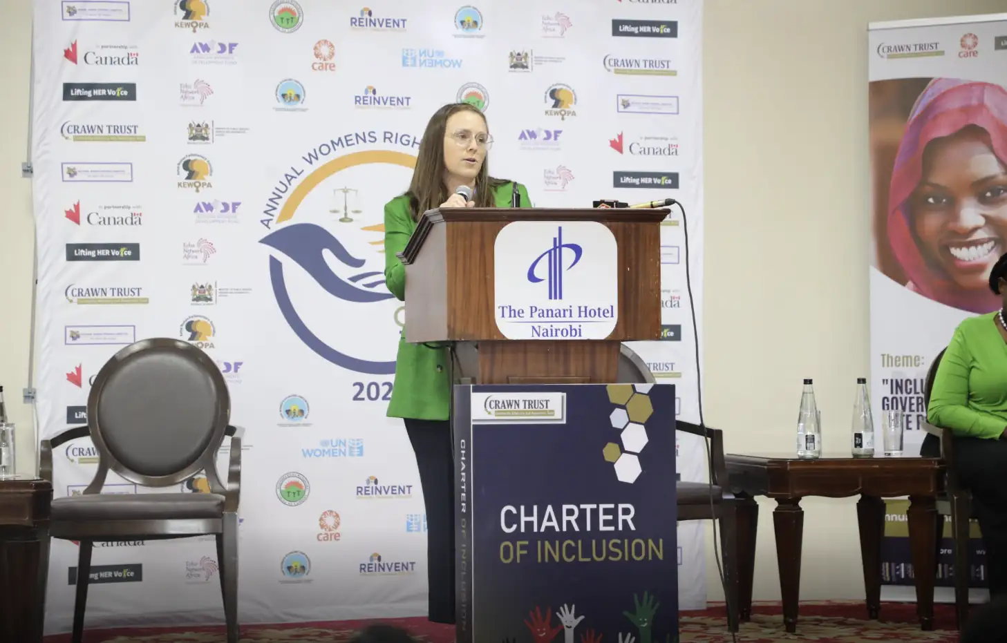 Social media management visuals